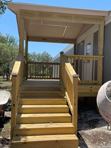 Building Photo - 960 Forest View Dr