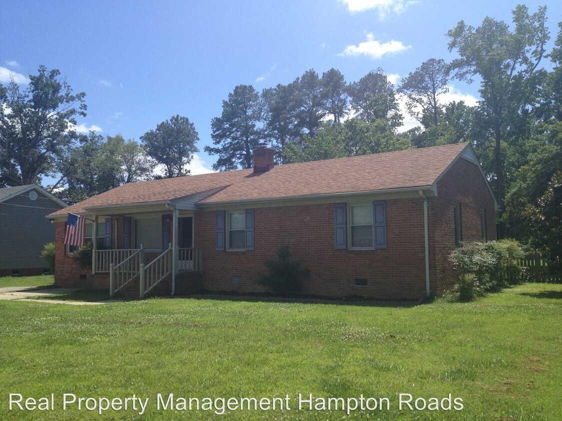 Primary Photo - 109 Beechwood Dr