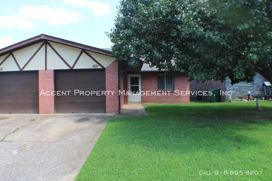Primary Photo - 2 Bedroom duplex in Sapulpa