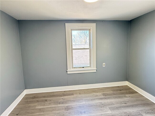 Foto del edificio - 104 Swansea Ave