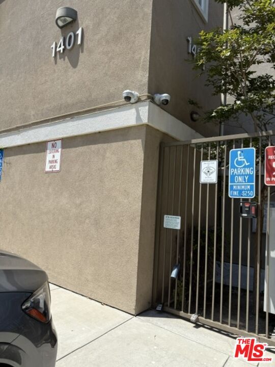 Primary Photo - 1401 Lomita Blvd