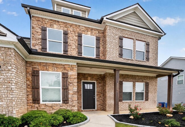 Building Photo - 4787 Wellesley Dr