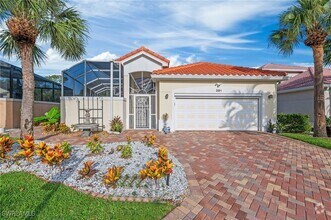 Building Photo - 391 Pindo Palm Dr