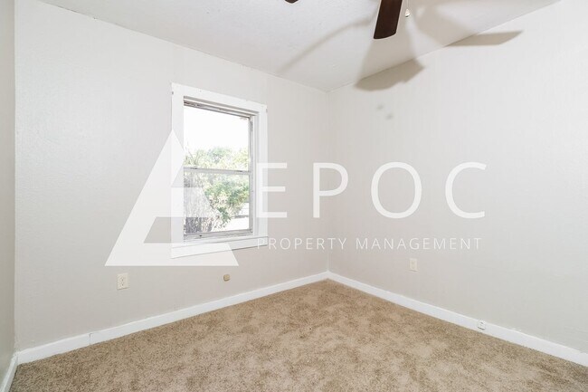 Foto del edificio - 605 S 2nd St