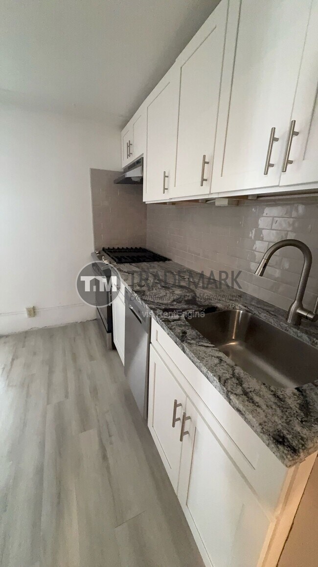 Foto del edificio - 40 W James St