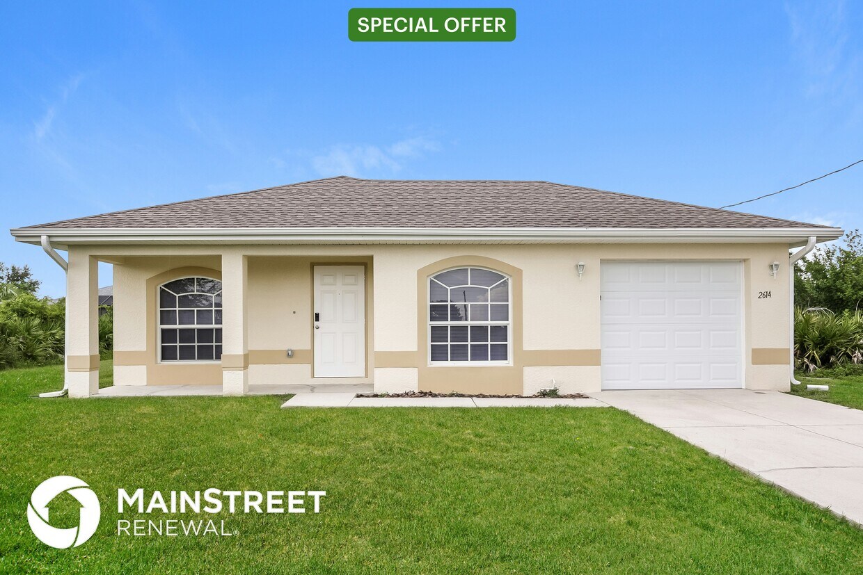 Foto principal - 2614 72nd St W