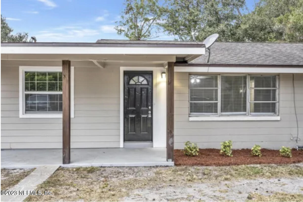 Foto principal - 5270 Collins Rd