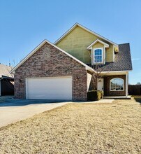 Building Photo - 408 Sterling Pointe Way