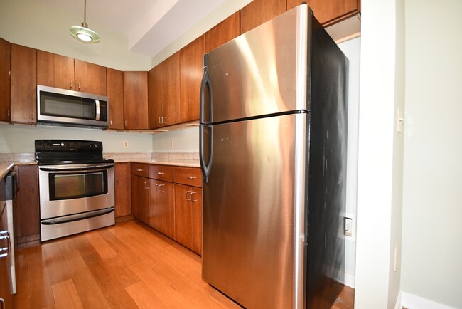 Foto del edificio - 817 Flynn St