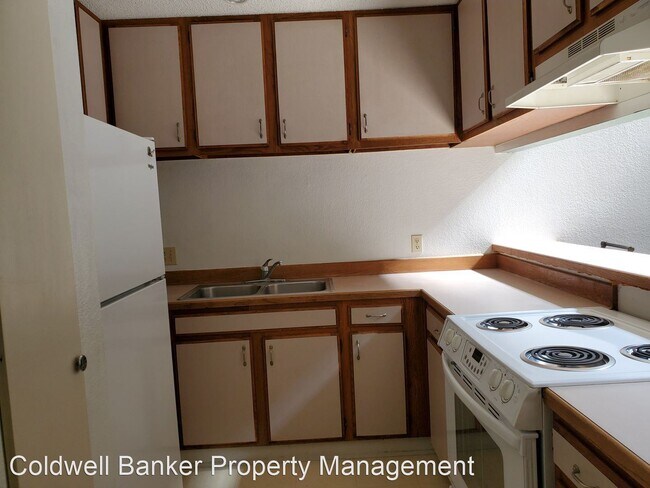 Foto del edificio - 2 br, 2 bath House - 75-5669 Kuakini Hwy #...