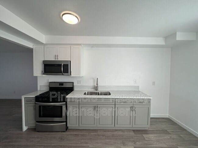 Building Photo - 1234 Marine Ave