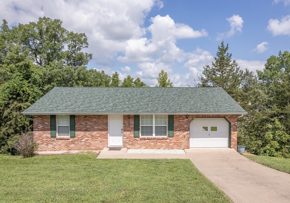 5316 Scherr Dr, Jefferson City, MO 65109 House Rental in Jefferson