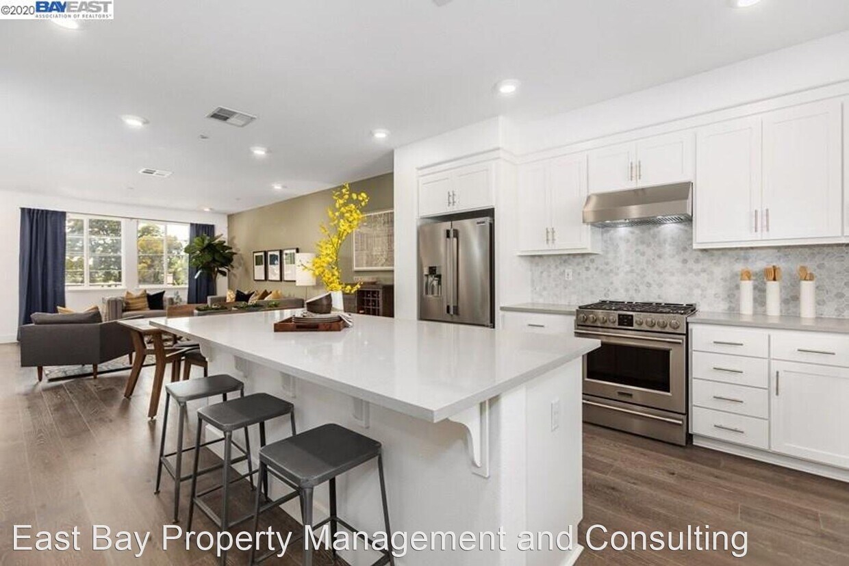 Foto principal - 4 br, 3.5 bath House - 399 Rhythm Lane