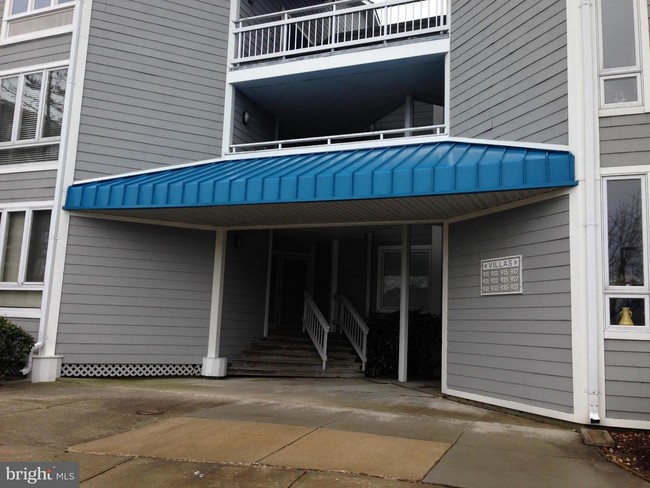Foto del edificio - 821 Oyster Cove Dr