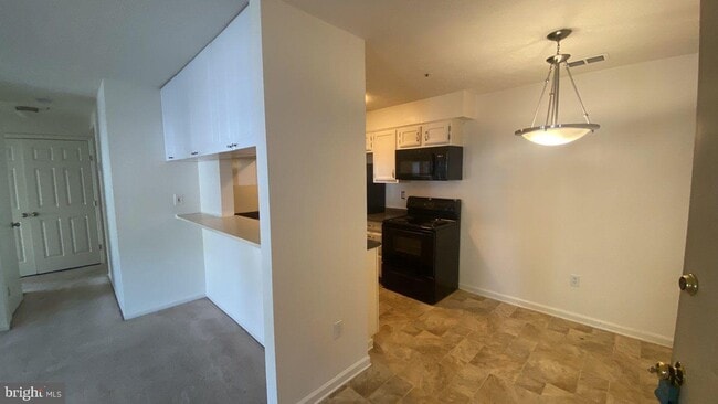 Building Photo - 4700 Dorsey Hall Dr
