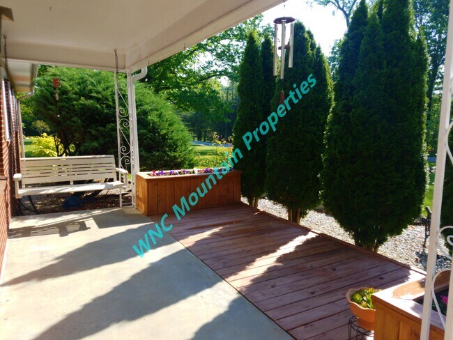 Foto del edificio - 125 St John Rd