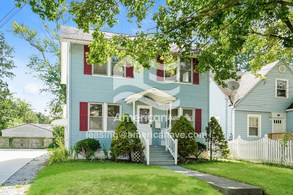 Foto principal - 976 Hunt St