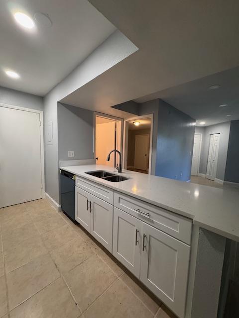 Photo - 3032 Parkway Blvd Apartment