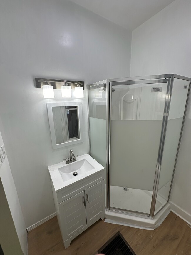 Foto del edificio - 304 Poplar St