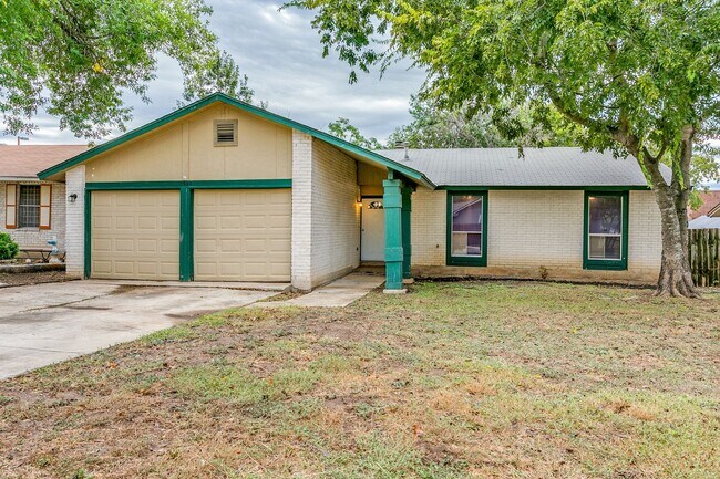 Foto del edificio - 3-BEDROOM HOME IN NACOGDOCHES NORTH