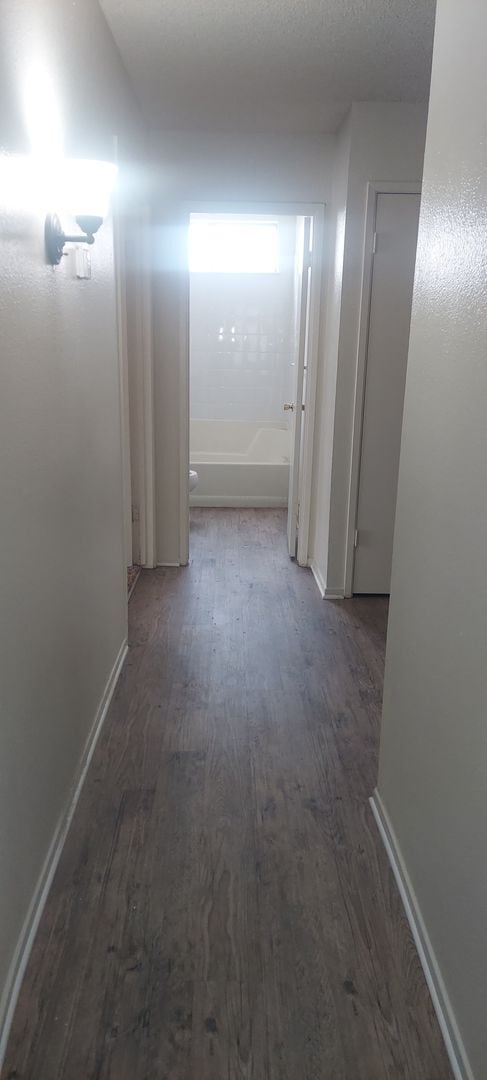 Foto del edificio - 1040 E Donna Dr