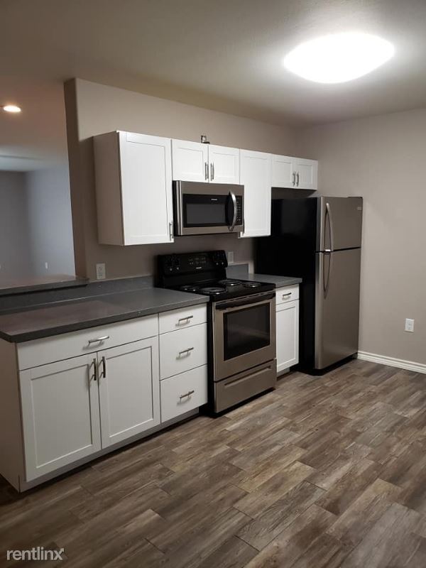 Building Photo - 3 br, 2.5 bath Townhome - 324 Nederland Ave