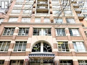 Building Photo - 100-100 Hayden St