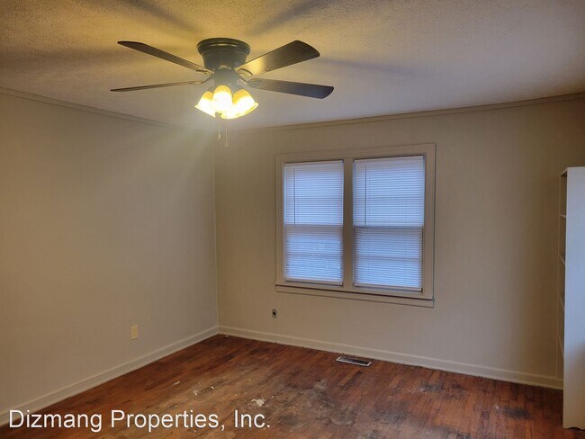 Building Photo - 2 br, 1 bath House - 2015 E. Grand St.