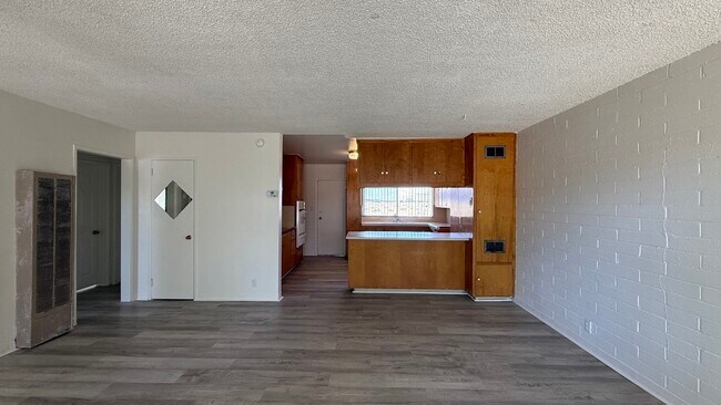 Foto del edificio - 21225 Wigwam Rd