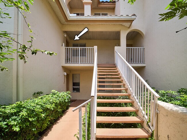 Foto del edificio - 13201 Glenmoor Dr