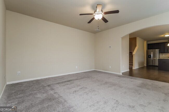 Foto del edificio - 1209 Creek Crossing Dr