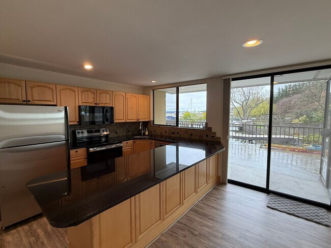 Foto del edificio - 2bd/1.5ba Kirkland Condo