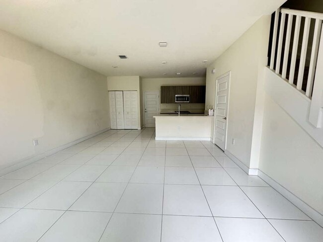 Building Photo - 8311 NW 49th St