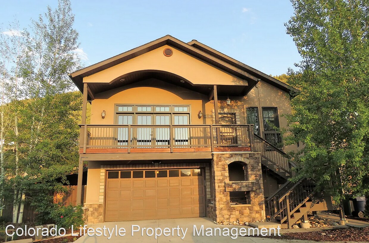 Primary Photo - 4 br, 2.5 bath House - 410 Jenkins Ranch Road