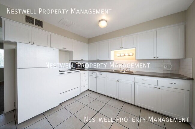 Building Photo - 356 S 1200 E