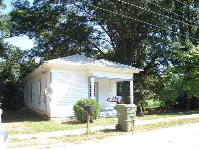 Building Photo - 105 Ave A