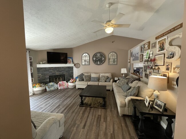 Living Room - 3150 Bolger Ct