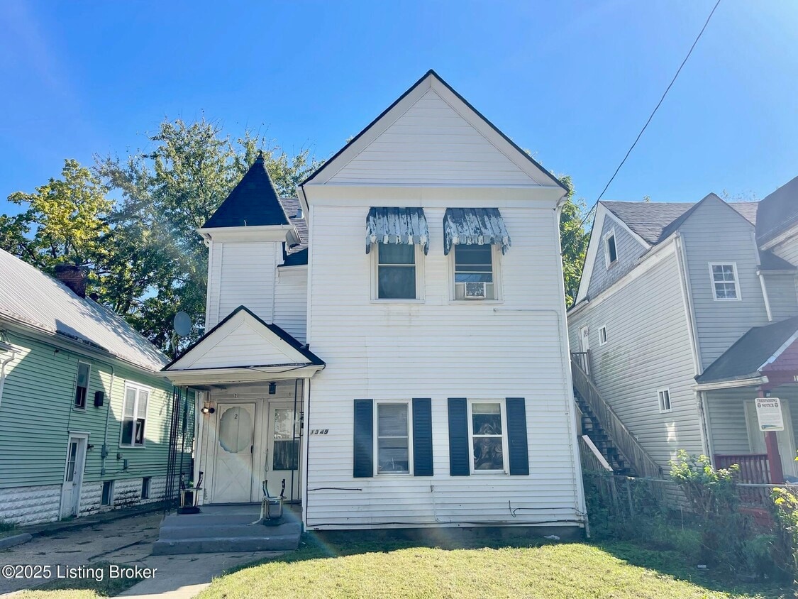 Foto principal - 1349 Olive St