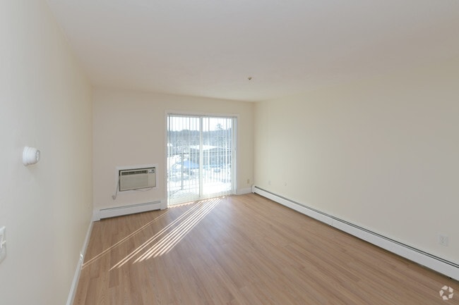 Interior Photo - Weymouth Place