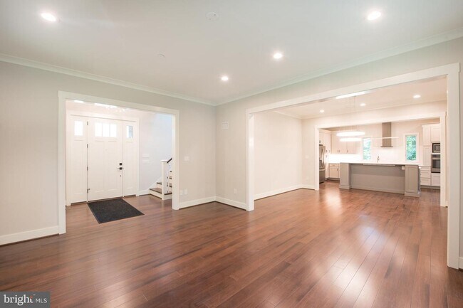 Building Photo - 224 Percheron Ct