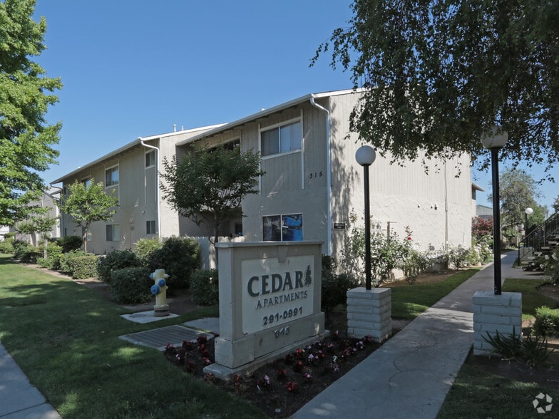 Cedar Apartments Rentals Clovis, CA