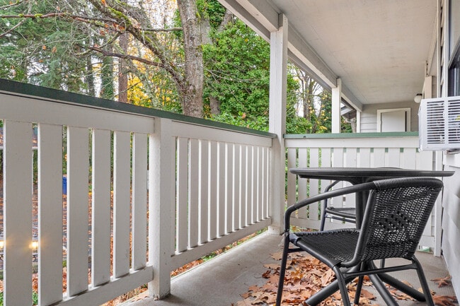 Foto del edificio - 15606 NE 40th St