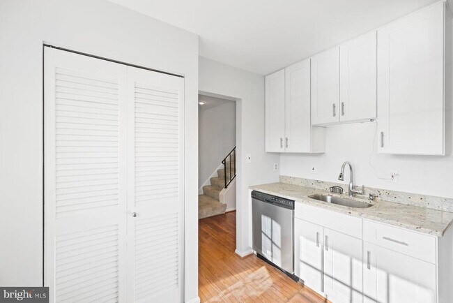 Foto del edificio - 3331 Buehler Ct