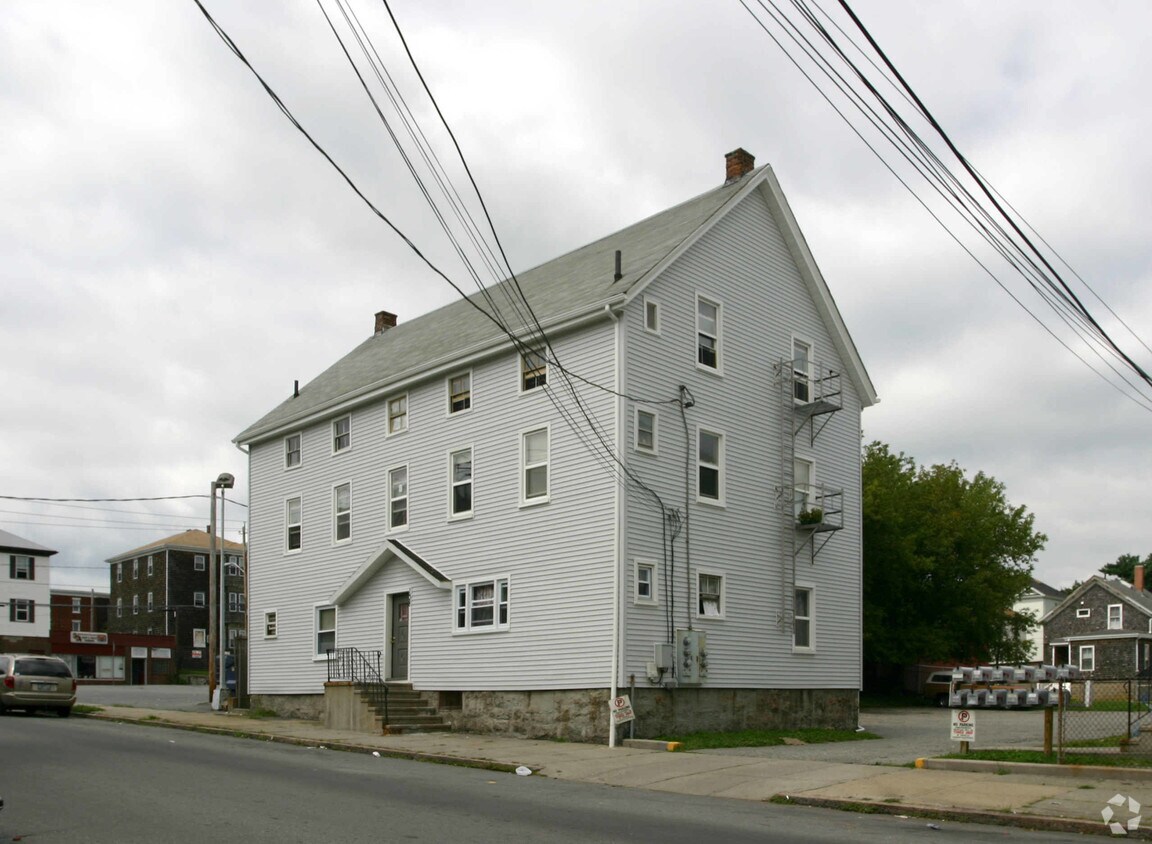 138148 Peckham St, Fall River, MA 02724 Apartments in Fall River, MA