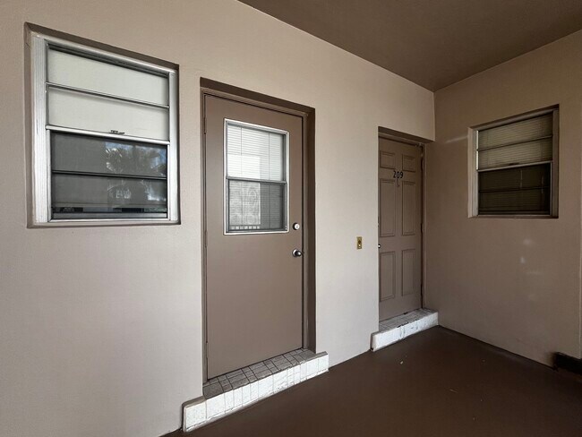 Photo - 2471 SW 82nd Ave Apartment