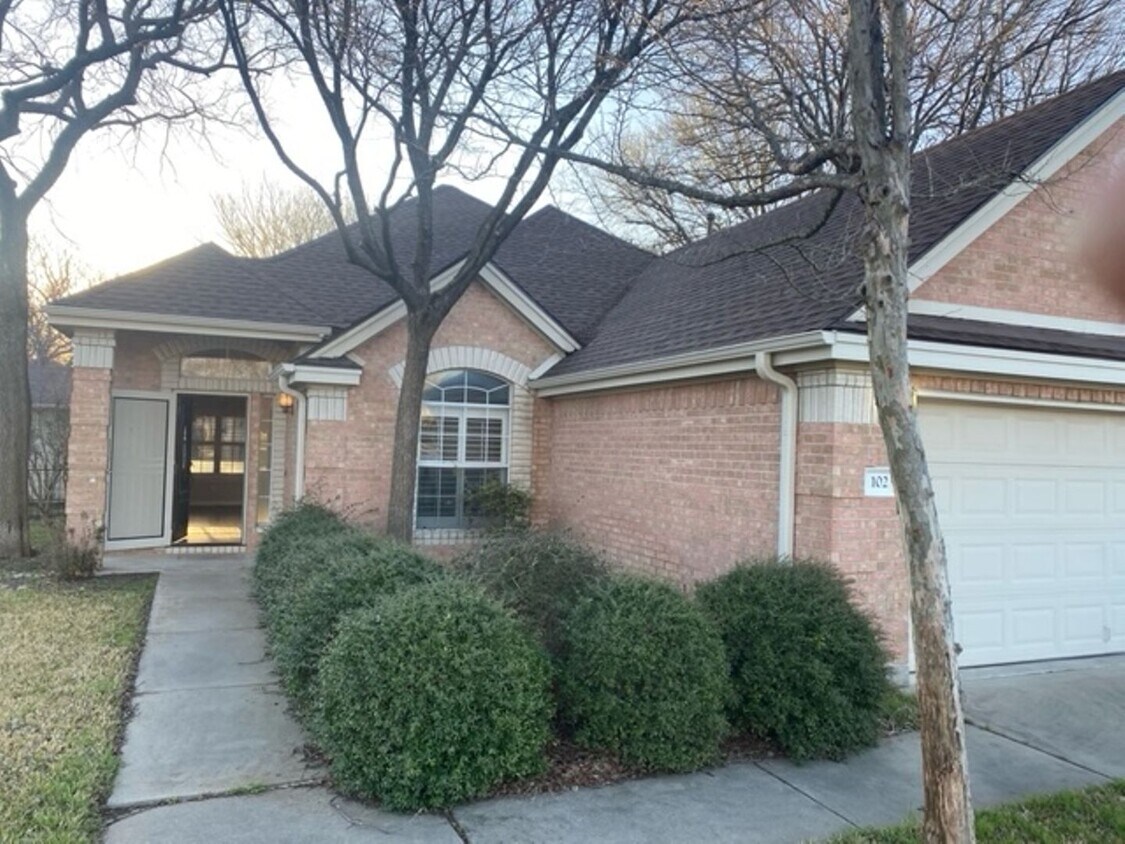 Primary Photo - 2 Bedroom 2 Bath Home-Georgetown: Age Rest...