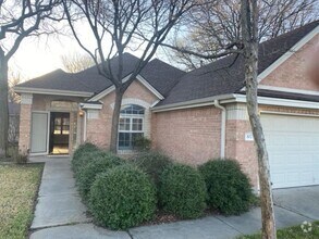 Building Photo - 102 Kathi Ln
