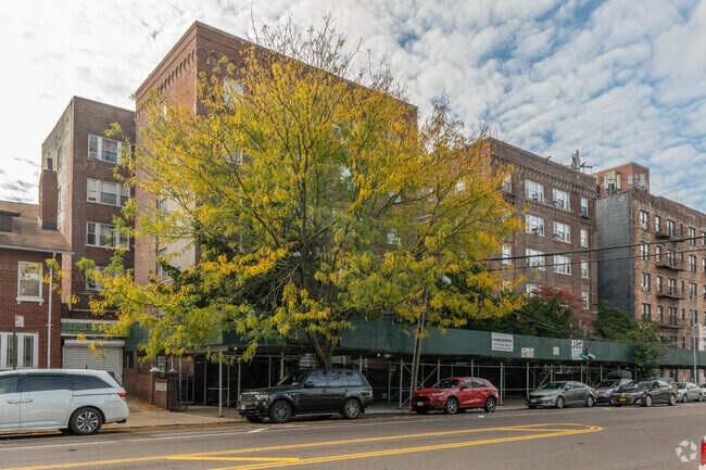 Building Photo - 224 Highland Blvd