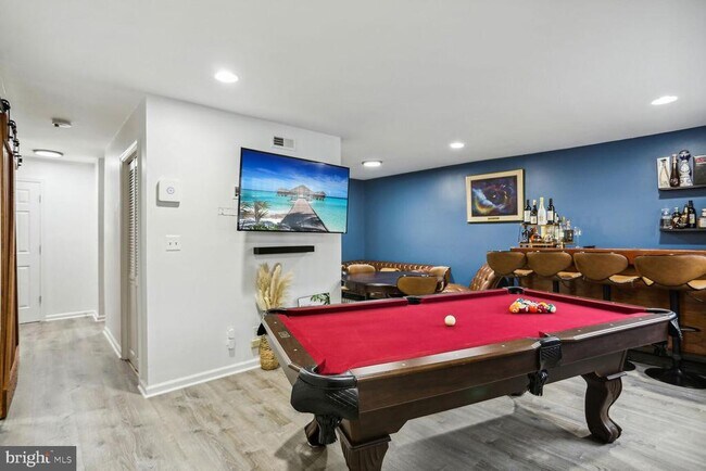 Foto del edificio - 608 Birchleaf Ave