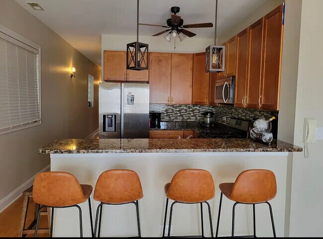 Foto del edificio - 3438 N Harlem Ave